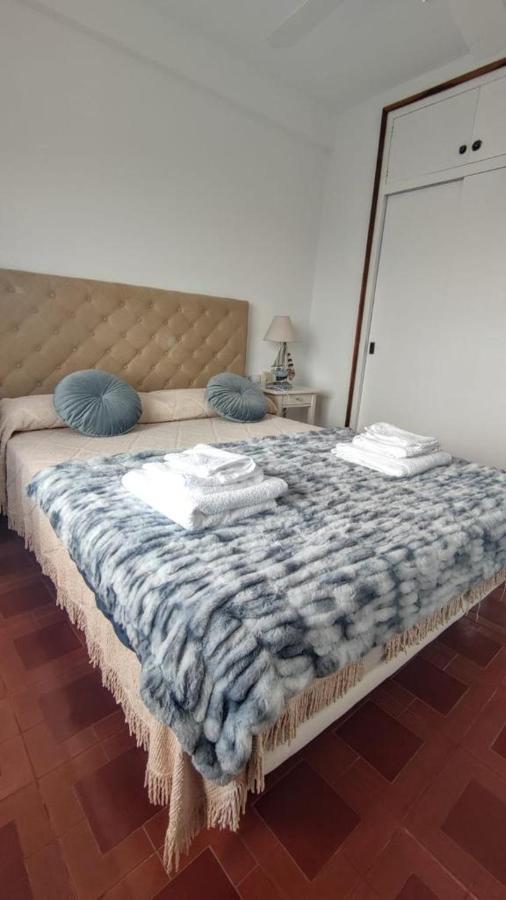 Encantador Piso En Primera Linea De Mar Платья-де-Аро Экстерьер фото
